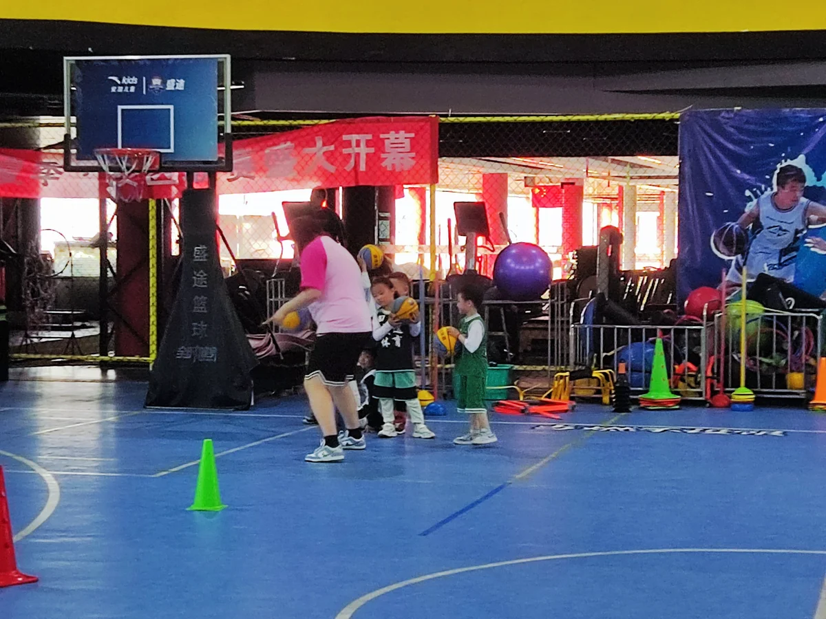 篮球教练如何制定总决赛的长期发展计划_0